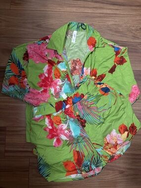 Tropical Floral Style Two Piece Short Set